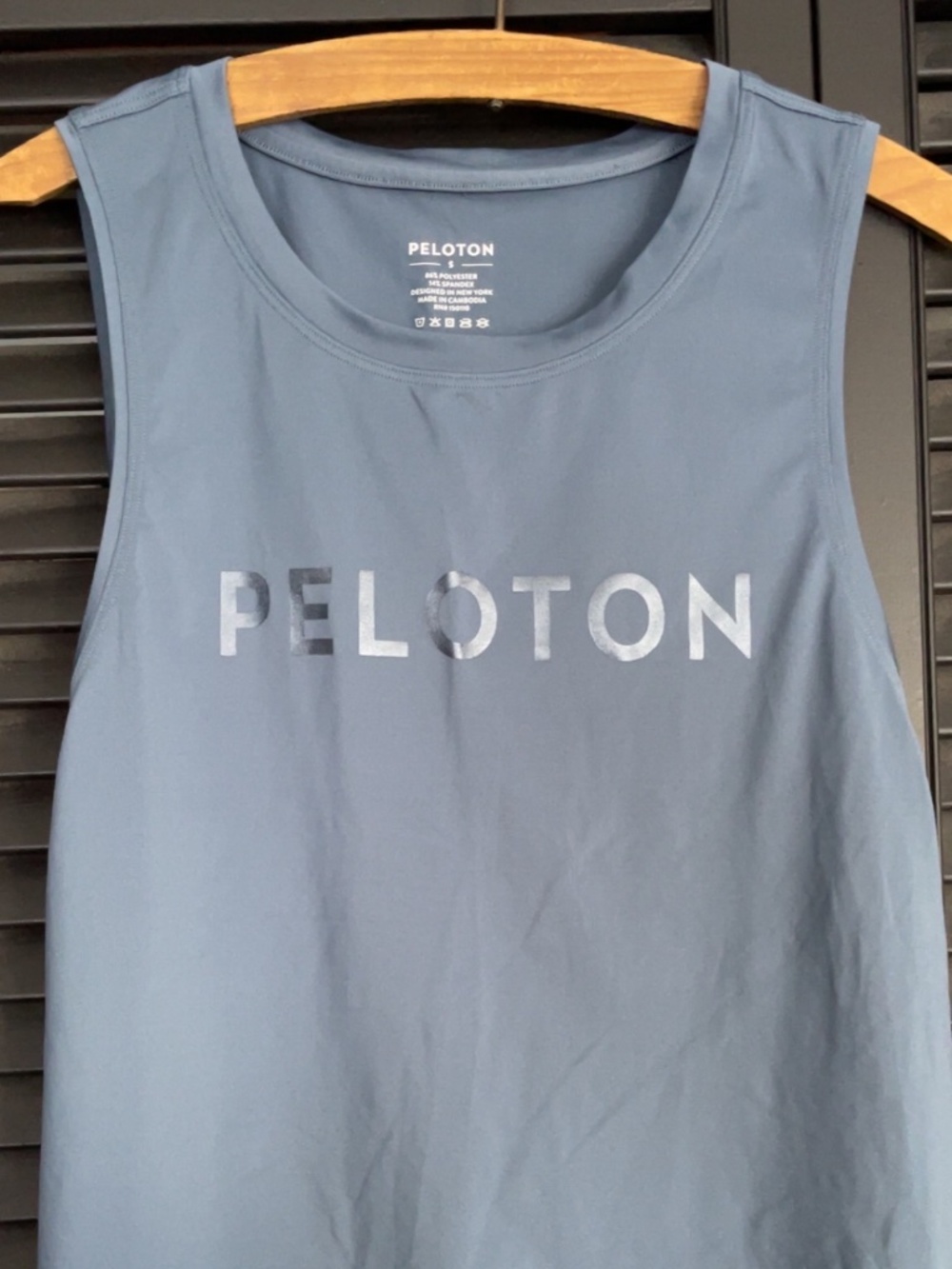 Peloton Tank Top Small Blue Sleeveless Workout Shirt Athletic Gym Logo Tee